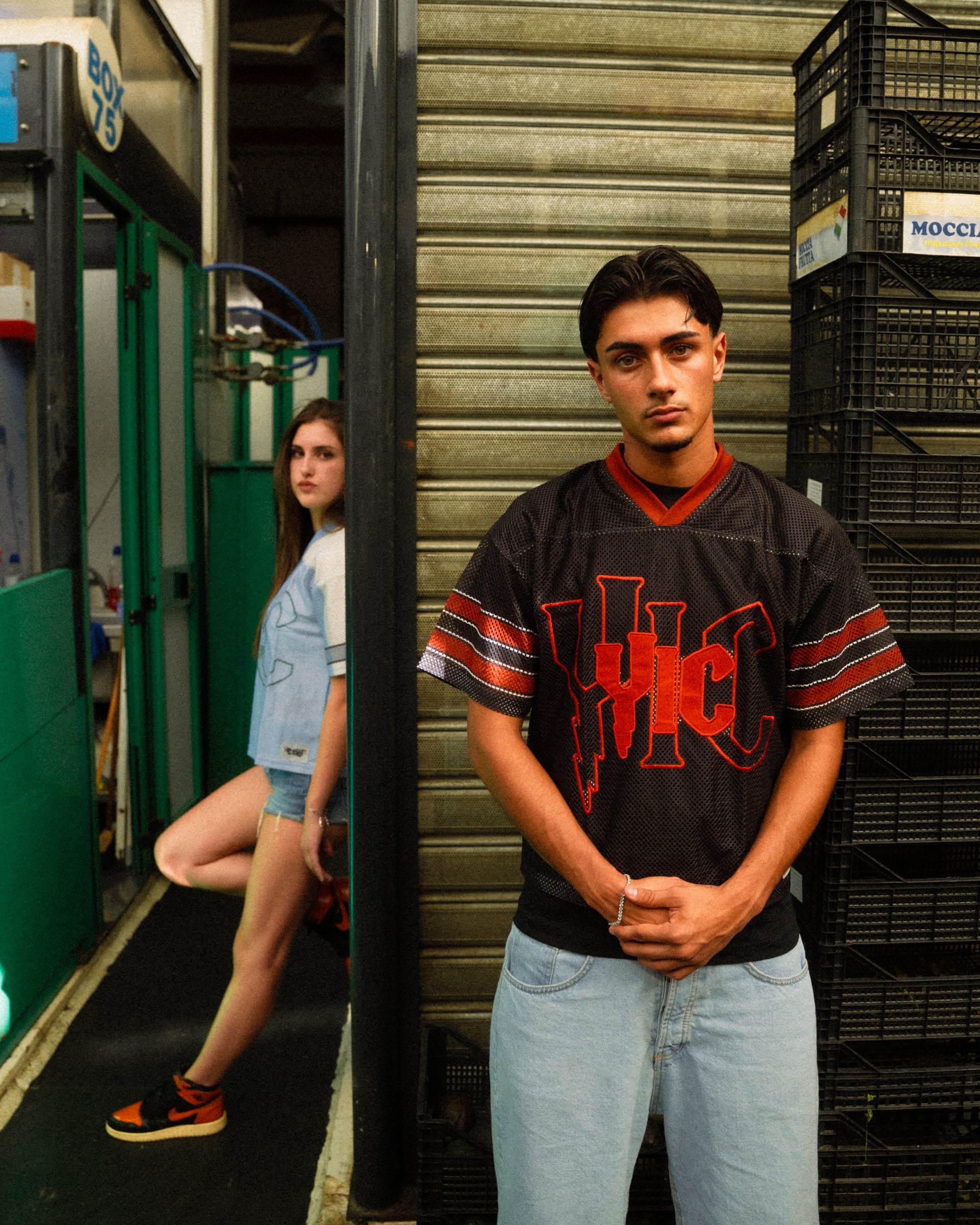 YIC MESH JERSEY RED AND BLACK